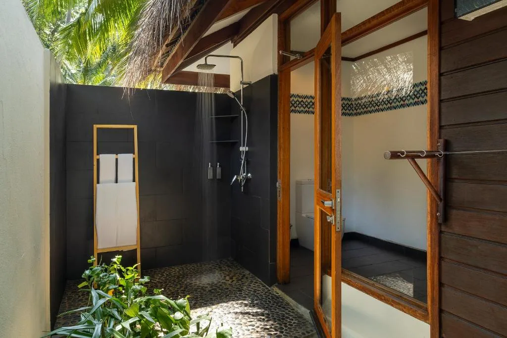 Niva Kuramathi Maldives: another view