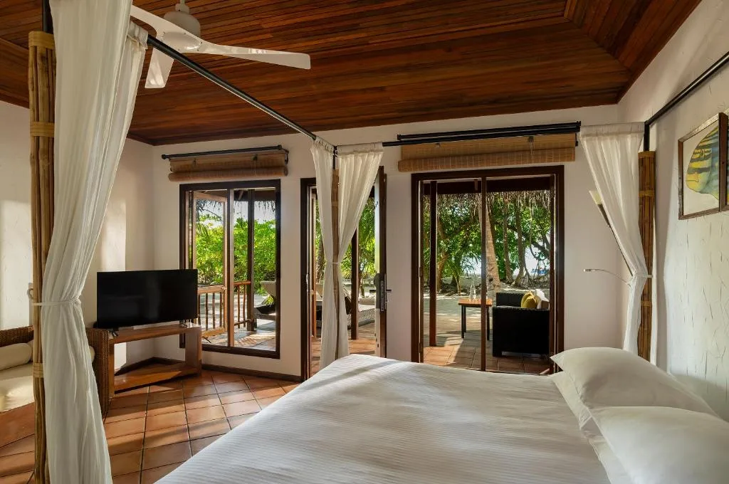 Niva Kuramathi Maldives: another view