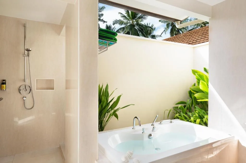 Niva Kurumba Maldives: another view