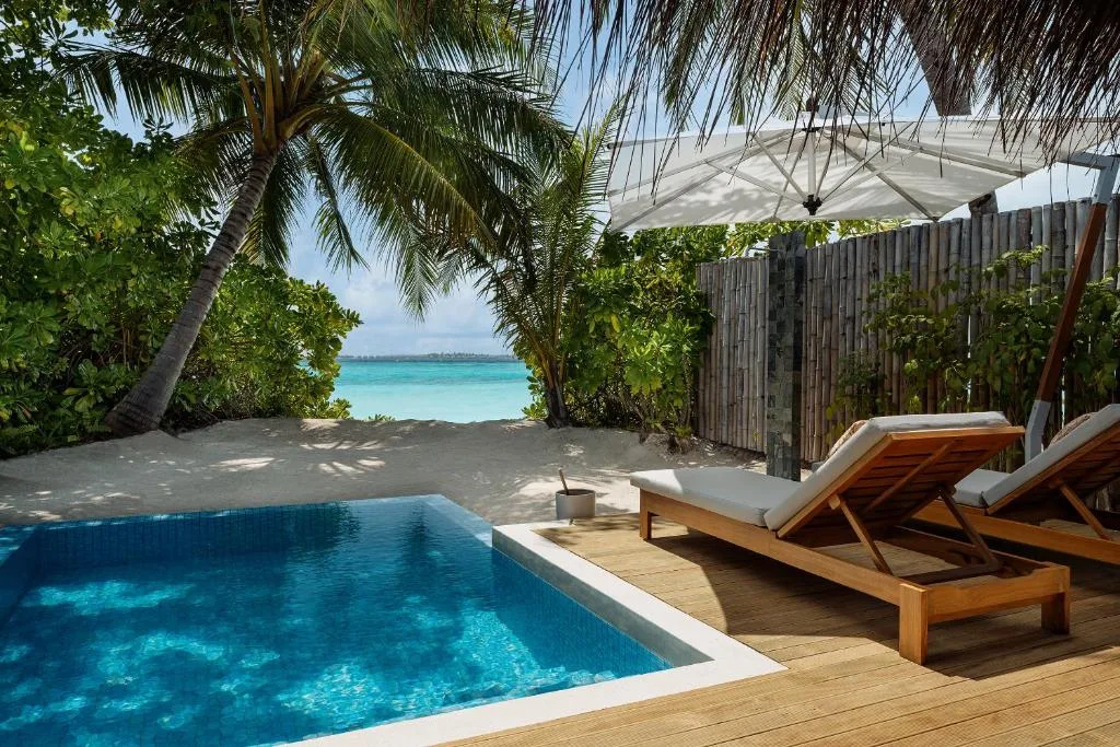 Niva Velassaru Maldives: another view