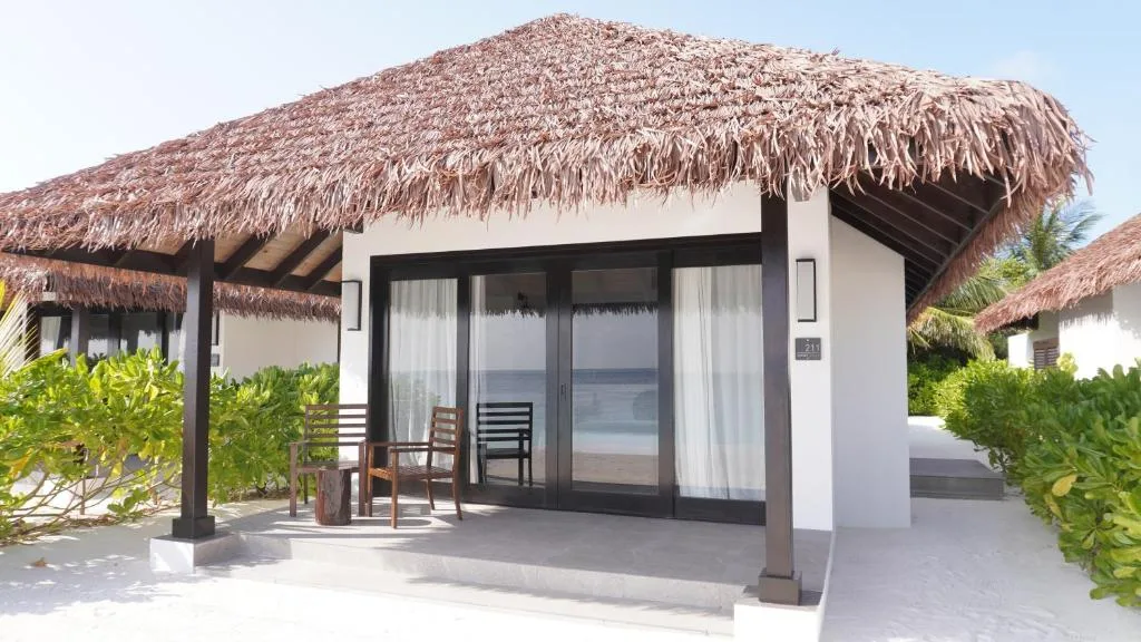 NOOE Maldives Kunaavashi: another view