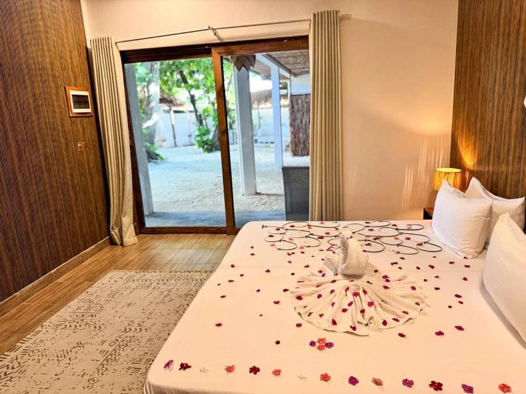 Noorani Retreat Dhiffushi: another view