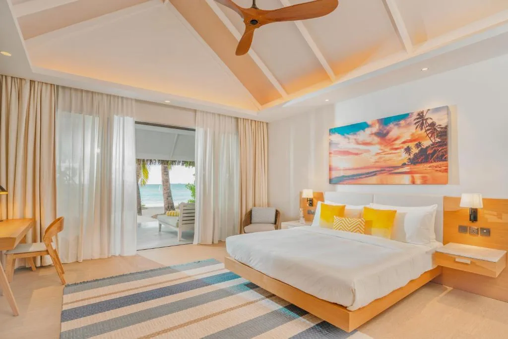 Nova Maldives: another view