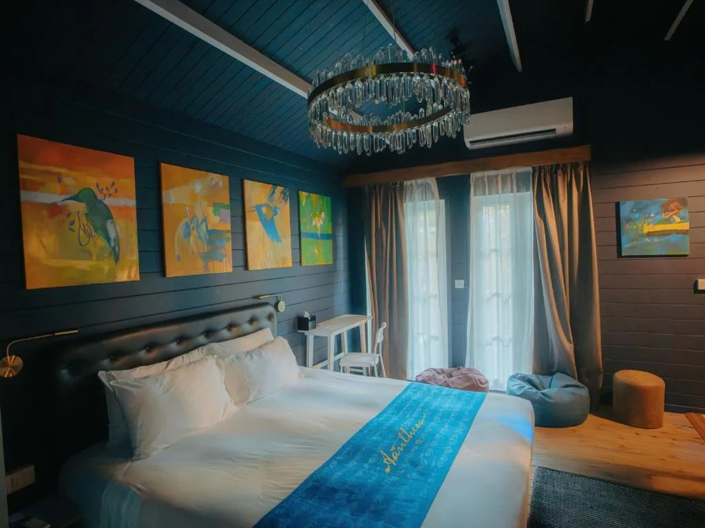 Oaga Art Resort Maldives: another view