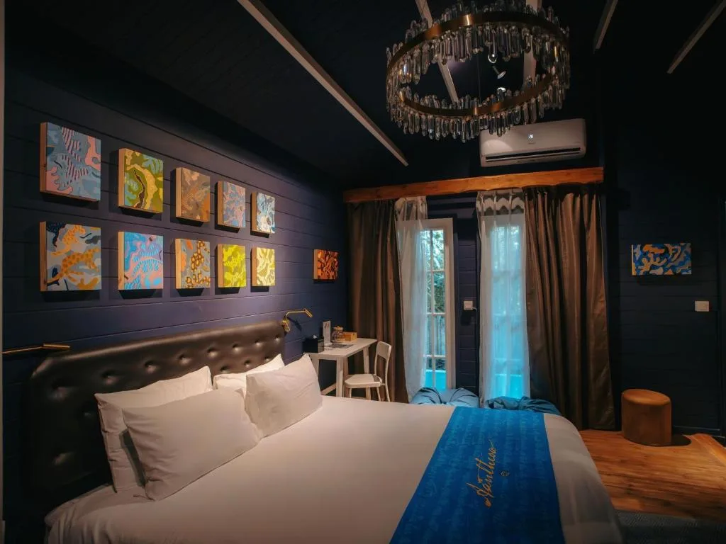 Oaga Art Resort Maldives: another view