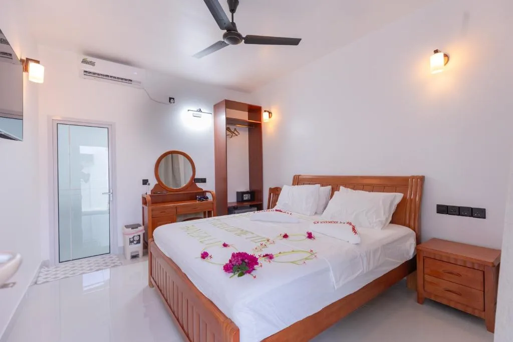Rangali Thoddoo Maldives: another view