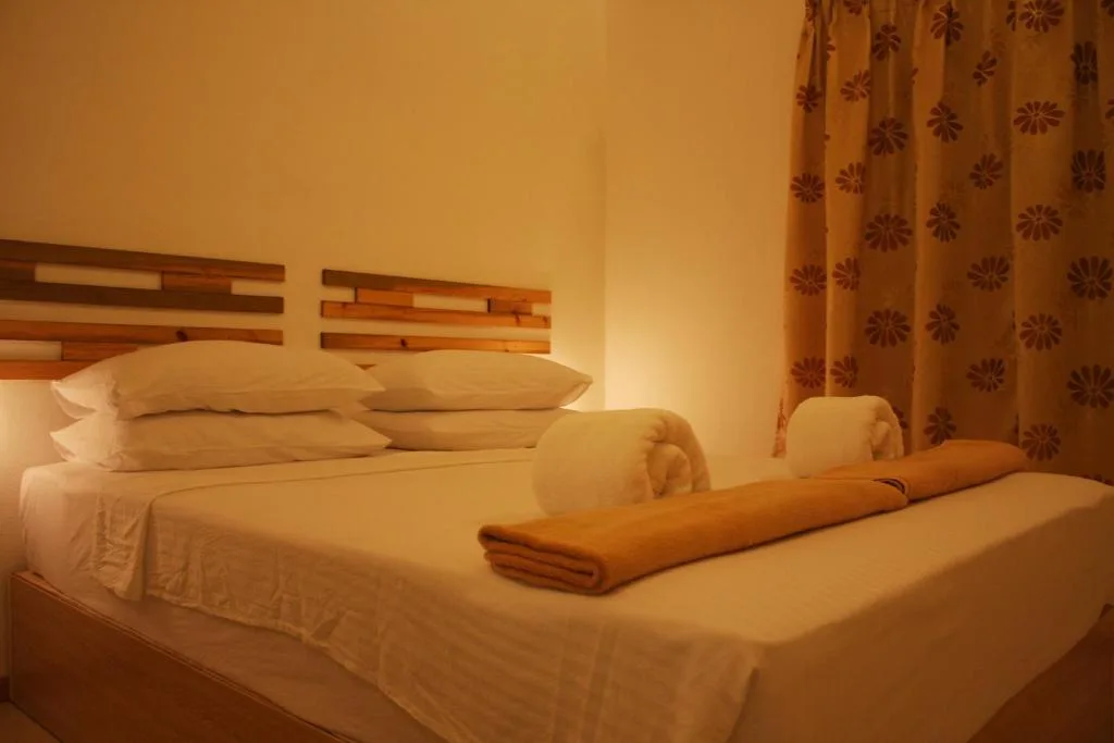 Relax Residence Thoddoo Maldives: another view