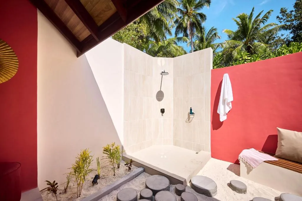 Robinson Maldives: another view