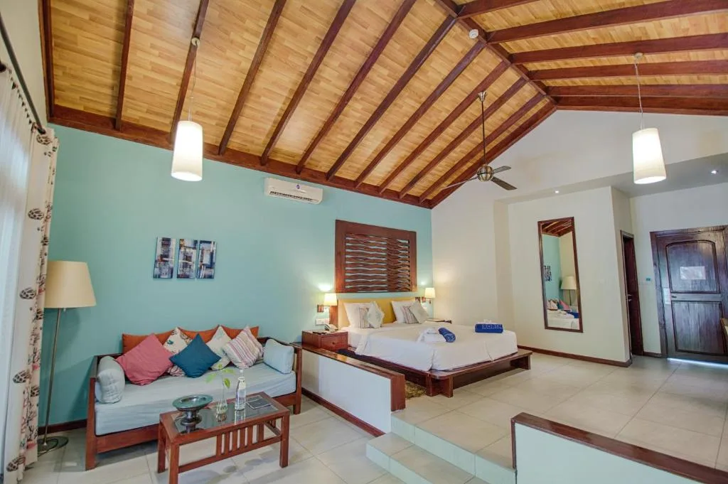 Robinson Maldives: another view