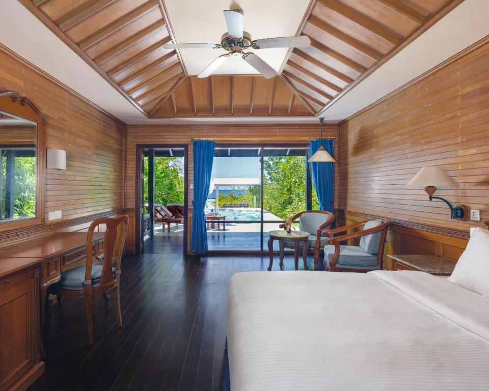 Royal Island Resort Maldives: another view