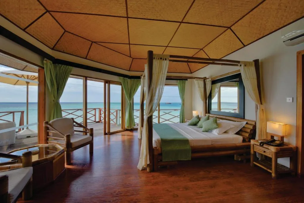Safari Island Resort & Spa Maldives: another view