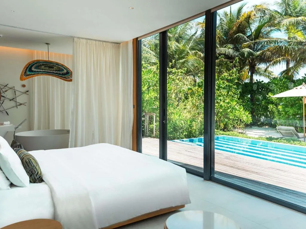 SO Maldives: another view