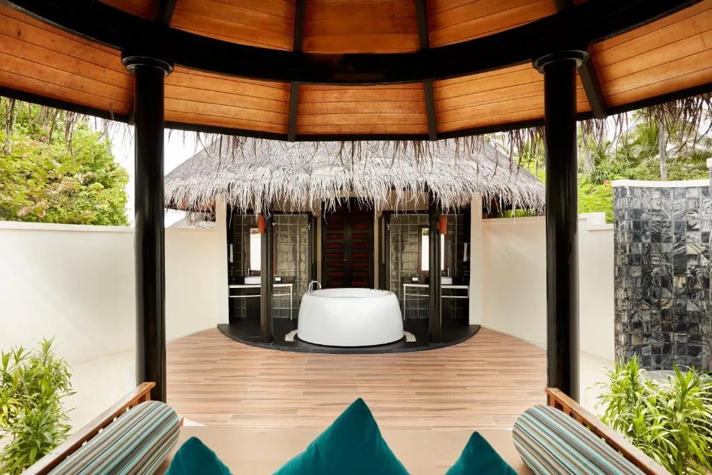 Sun Siyam Iru Fushi: another view