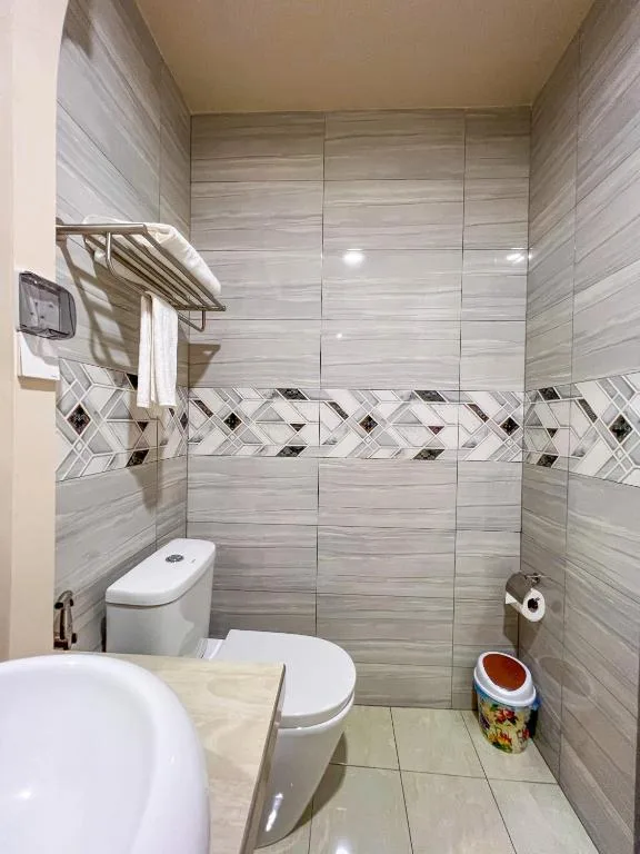 Sunview Residence: another view