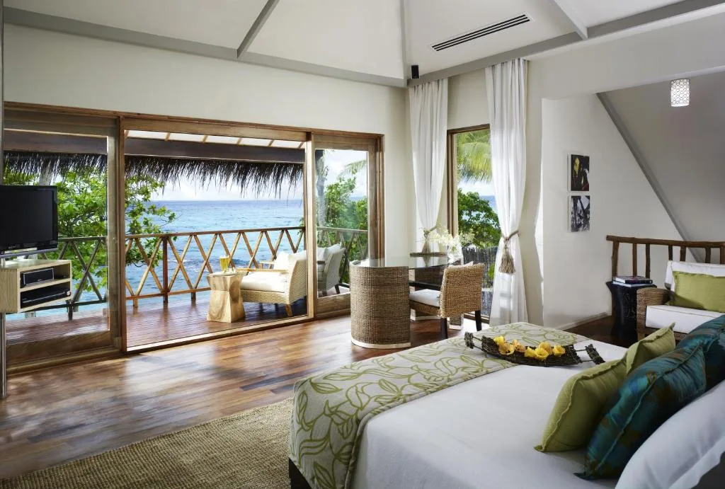 Taj Coral Reef Resort & Spa Maldives: another view
