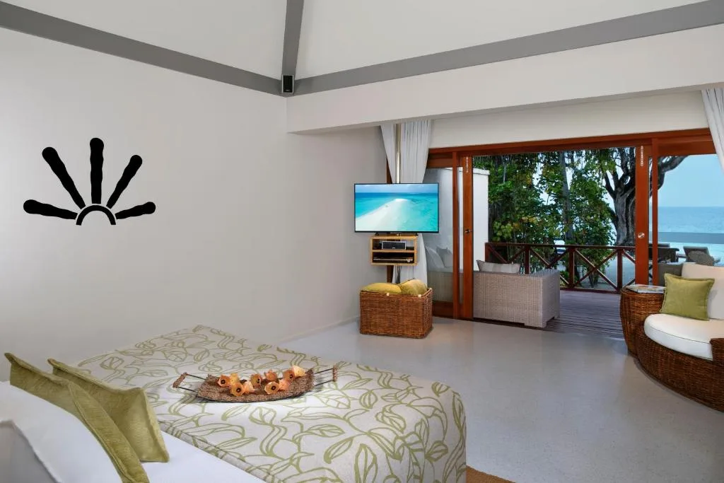Taj Coral Reef Resort & Spa Maldives: another view