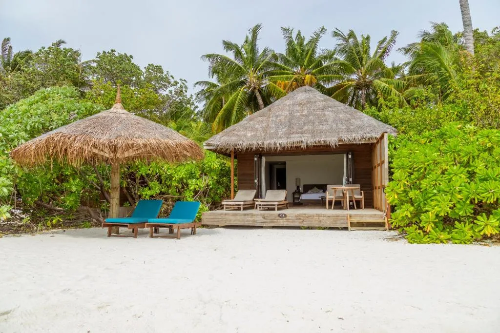 Veligandu Maldives Resort Island: another view