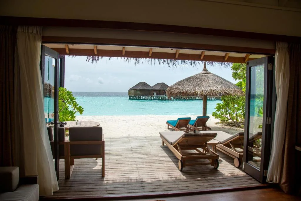 Veligandu Maldives Resort Island: another view
