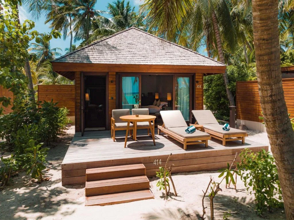 Veligandu Maldives Resort Island: another view