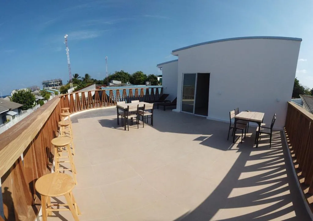 Violet Inn Hotel: another view